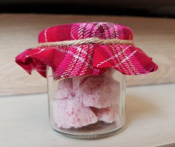 Selbstgemacht und nachhaltig Last-Minute-Geschenkidee: Badekugeln Selbstgemacht und nachhaltig Last-Minute-Geschenkidee: Badekugeln