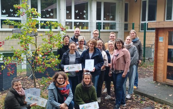 20251007_160020 Netzwerkarbeit: Lübbecker Schulen und Moorhus zu Gast in der Grundschule Dünne