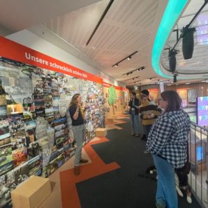 BNE-Regionalzentren & Eine-Welt-Promotor*innen OWL zu Besuch im Erlebnisraum Globale Nachhaltigkeit